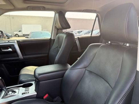 Used 2016 Toyota 4Runner Limited w/ Convenience Package AWD/4WD image 15