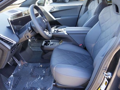 New 2026 BMW iX xDrive60 w/ M Sport Package image 15