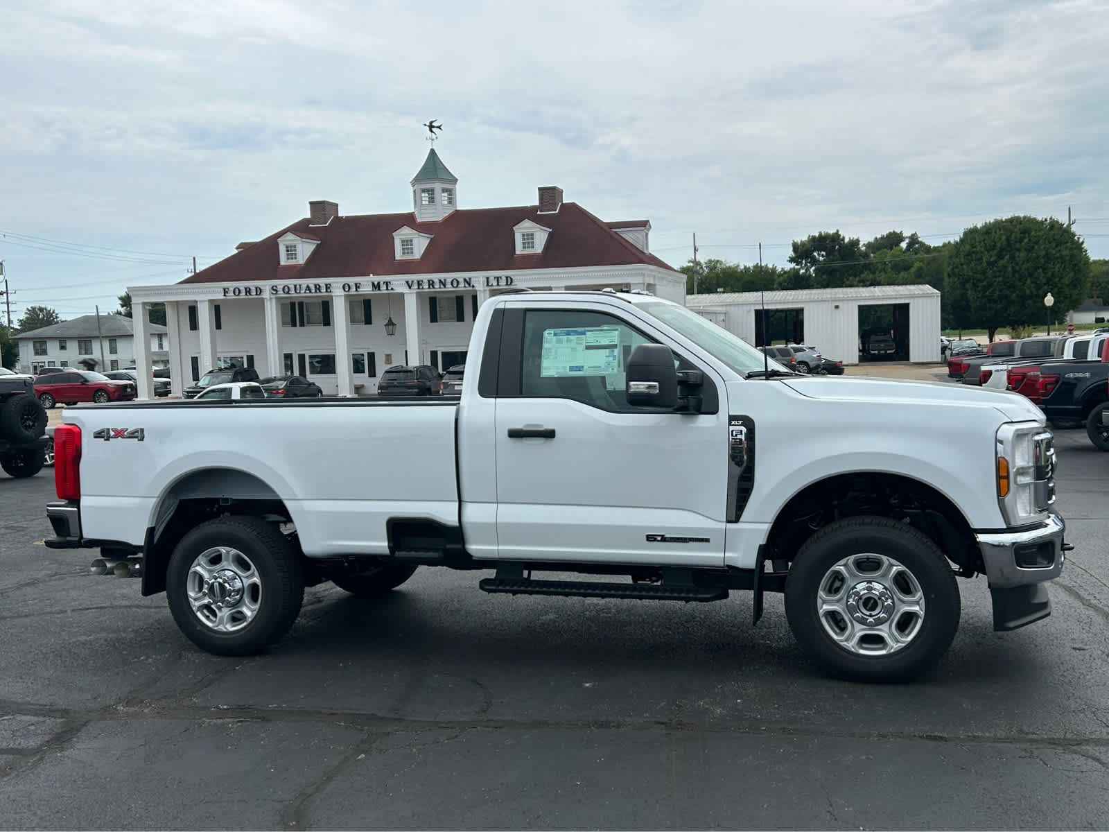 New 2026 Ford F350 XLT w/ Camper Package AWD/4WD image 2