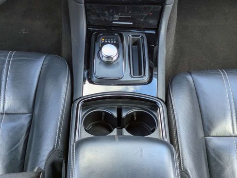 Used 2023 Chrysler 300 S RWD image 6