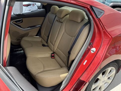 Used 2011 Hyundai Elantra Limited w/ Premium Pkg 5 FWD image 12