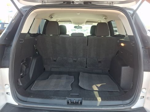 Used 2019 Ford Escape SE image 28