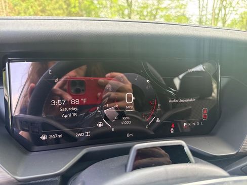 New 2026 GMC Acadia Denali w/ Super Cruise Package AWD/4WD image 19