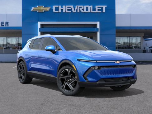 New 2026 Chevrolet Equinox EV LT image 31