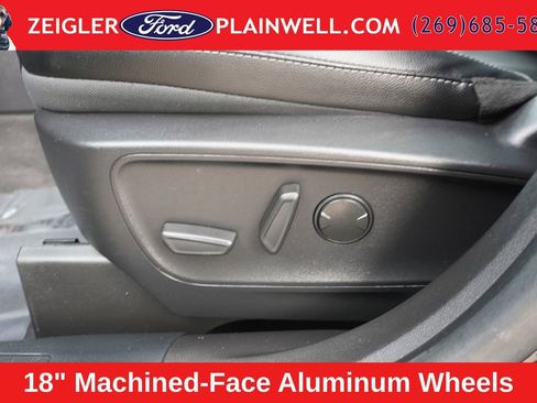 Used 2022 Ford Escape SEL w/ Equipment Group 302A AWD/4WD image 19