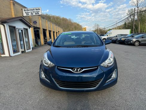 Used 2015 Hyundai Elantra SE w/ Option Group 02 image 5