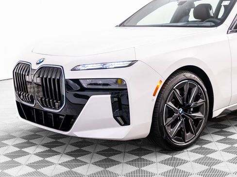 New 2026 BMW 760i xDrive w/ Executive Package AWD/4WD image 38