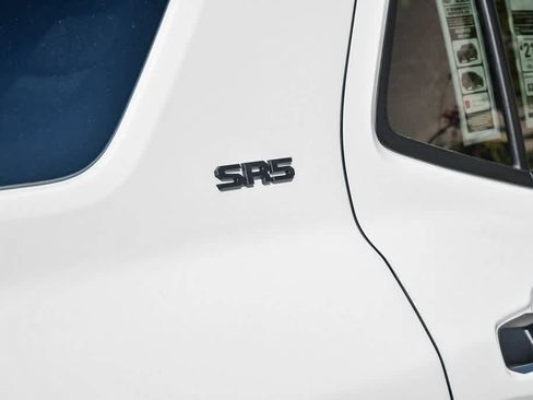 New 2025 Toyota 4Runner SR5 image 10