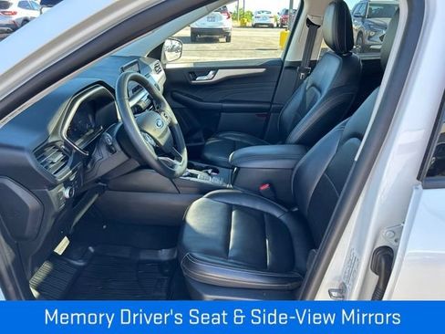 Used 2021 Ford Escape SEL w/ Technology Package AWD/4WD image 7