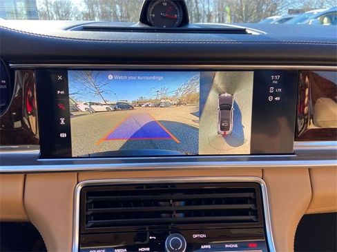 Used 2023 Porsche Panamera 4S image 21