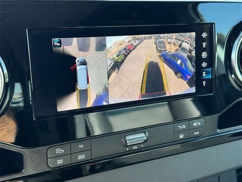 Used 2023 Mercedes-Benz Sprinter 2500 image 29