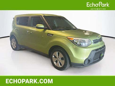 Used 2016 Kia Soul FWD image 1