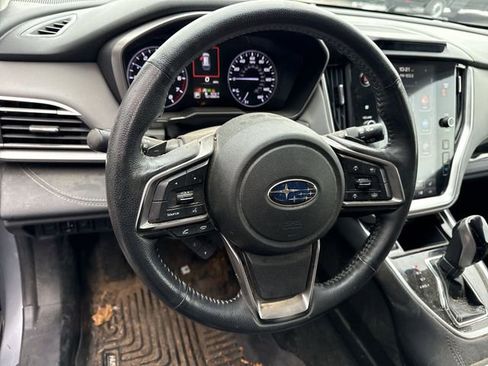 Used 2020 Subaru Outback Limited image 18