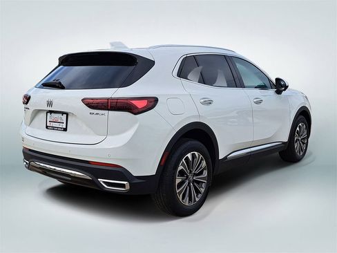 Used 2025 Buick Envision Preferred AWD/4WD image 3