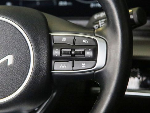 Used 2023 Kia Sportage SX image 25