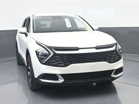 Used 2024 Kia Sportage LX FWD image 9