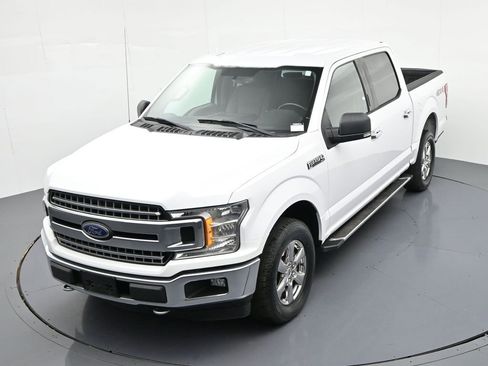 Used 2018 Ford F150 XLT w/ Equipment Group 302A Luxury AWD/4WD image 27