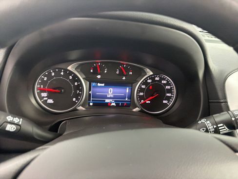 Used 2022 GMC Terrain SLE w/ Driver Convenience Package AWD/4WD image 18