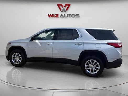 Used 2020 Chevrolet Traverse LS AWD/4WD image 2