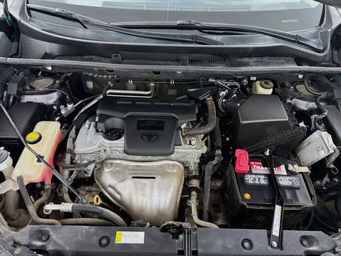 Certified 2018 Toyota RAV4 Adventure image 10