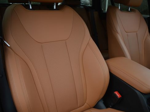 Certified 2024 BMW X3 sDrive30i w/ Premium Package w/ZPA image 38