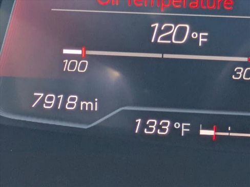 Used 2021 Chevrolet Corvette Stingray Premium Conv w/ Z51 Performance Package image 10