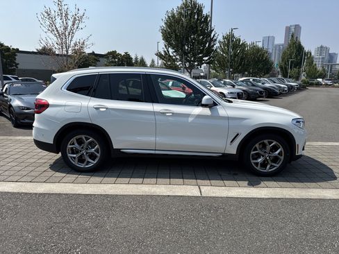 Used 2020 BMW X3 xDrive30i w/ Convenience Package AWD/4WD image 4