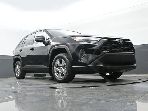 Used 2024 Toyota RAV4 XLE w/ Convenience Package FWD image 26