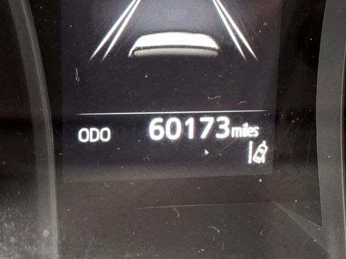 Used 2021 Toyota Camry LE image 20