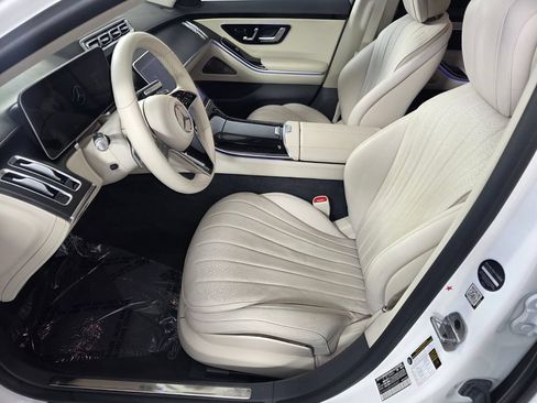 Certified 2022 Mercedes-Benz S 500 4MATIC image 9