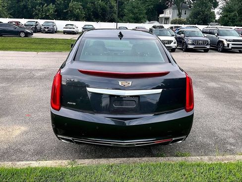 Used 2017 Cadillac XTS Luxury AWD/4WD image 6