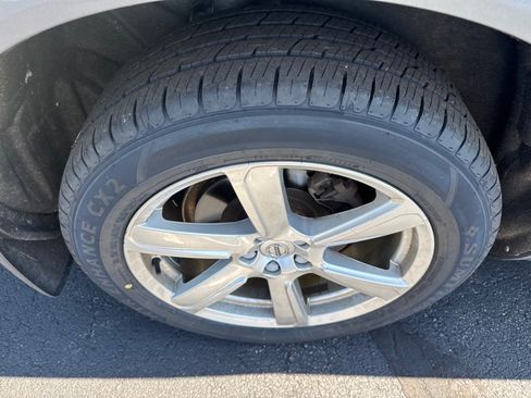 Used 2020 Volvo XC90 T6 Momentum w/ Protection Package Premier AWD/4WD image 5