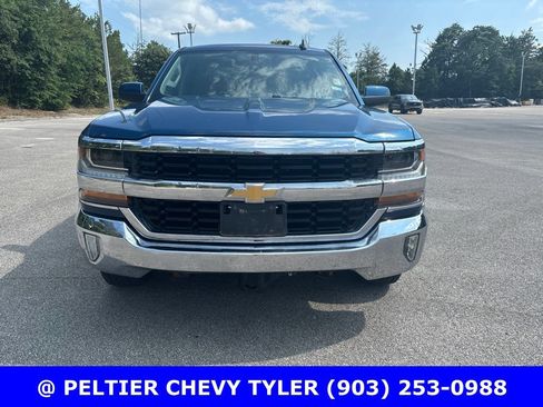 Used 2018 Chevrolet Silverado 1500 LT w/ Texas Edition RWD image 2