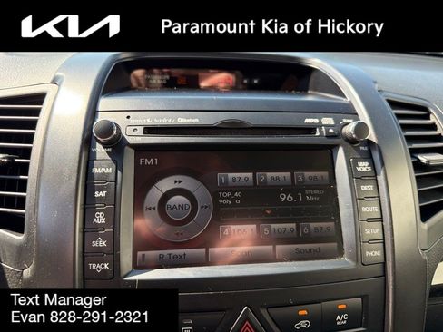 Used 2011 Kia Sorento EX w/ Premium Pkg FWD image 22