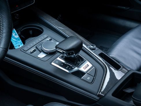 Used 2019 Audi RS 5 w/ Black Optic Carbon Package AWD/4WD image 11