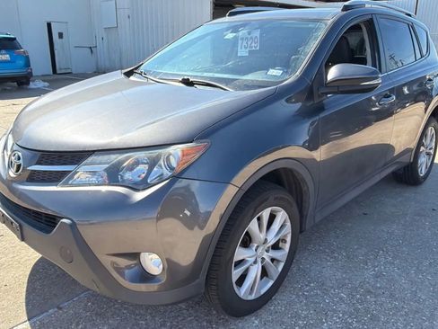 Used 2015 Toyota RAV4 Limited image 1