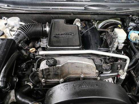 Used 2008 Chevrolet TrailBlazer LT image 29