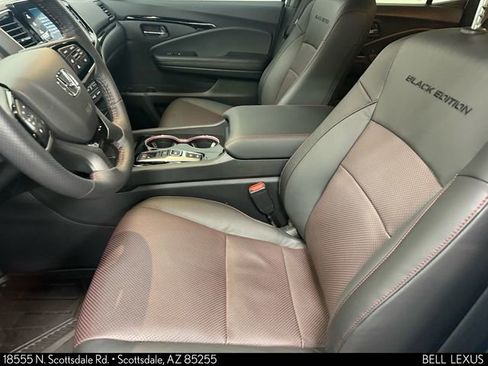 Used 2026 Honda Ridgeline Black Edition image 12