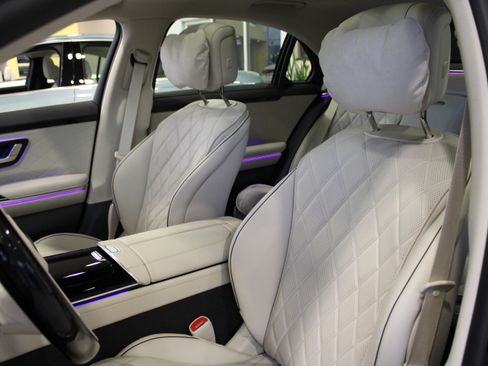 New 2026 Mercedes-Benz S 580 4MATIC Sedan image 6