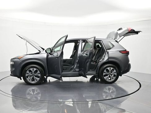 Used 2023 Nissan Rogue SV FWD image 45