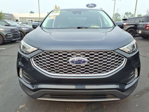 Certified 2023 Ford Edge SEL w/ Convenience Package AWD/4WD image 2