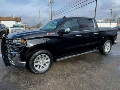 Used 2021 Chevrolet Silverado 1500 LTZ w/ LTZ Premium Package AWD/4WD image 6