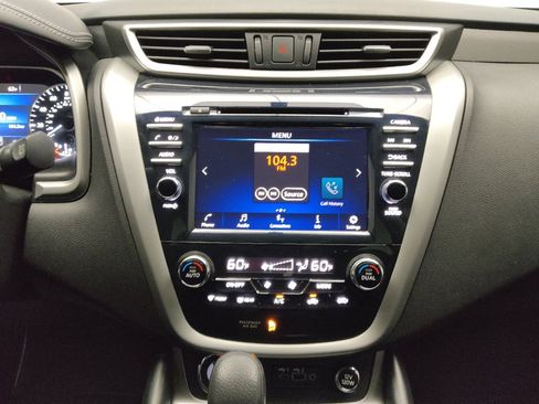 Used 2019 Nissan Murano S image 25