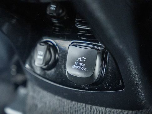 Used 2024 Kia Sorento SX Prestige image 35