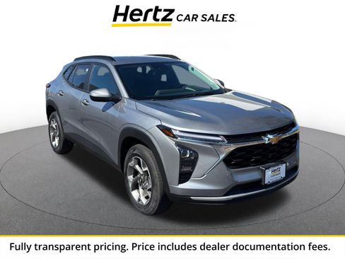 Used 2025 Chevrolet Trax LT w/ LT Convenience Package FWD image 1