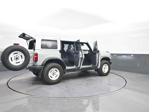 Used 2023 Ford Bronco Heritage Edition image 78