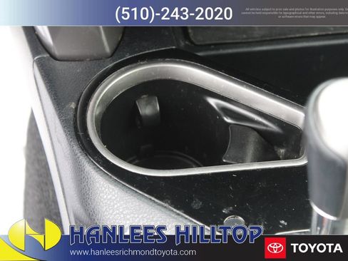 Used 2016 Toyota RAV4 Limited AWD/4WD image 23