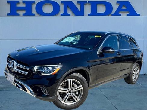 Used 2021 Mercedes-Benz GLC 300 image 1