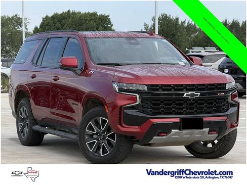 Used 2023 Chevrolet Tahoe Z71 w/ Luxury Package AWD/4WD image 2