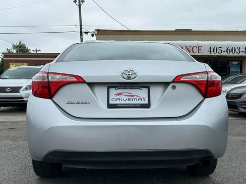 Used 2015 Toyota Corolla L FWD image 3